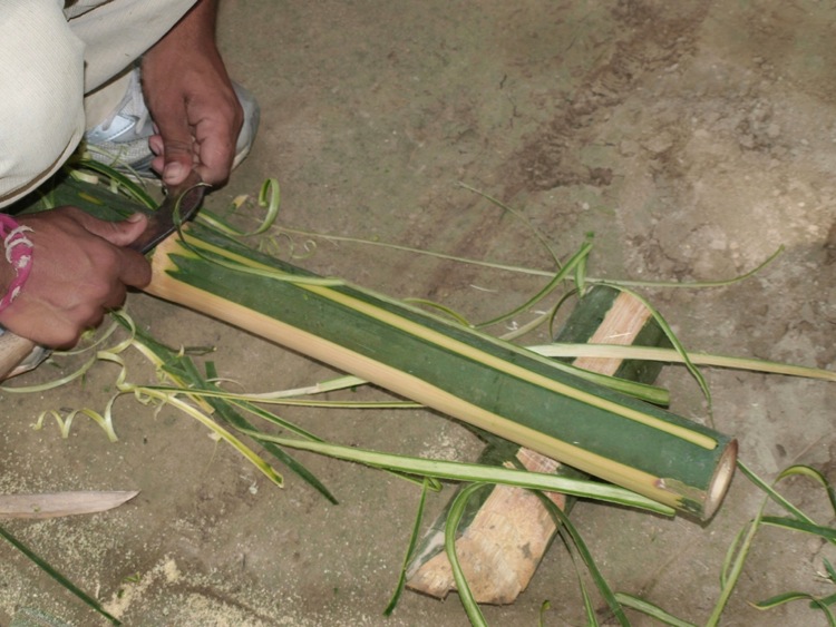 D'source Preparing the bamboo strips Jakhoi D'Source Digital Online