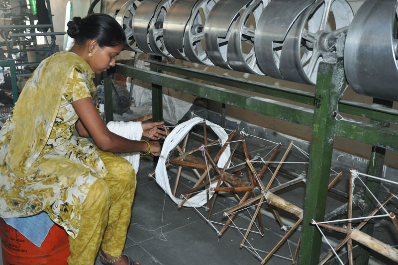 D'source Spinning Process, Cotton Sari - Pochampally