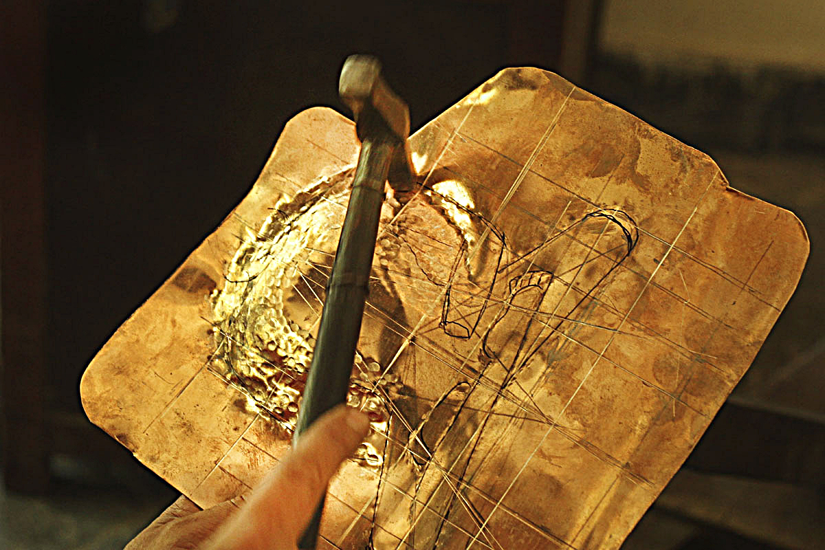 D'source Making Process Metal Sculpture (Repousse) D'Source Digital