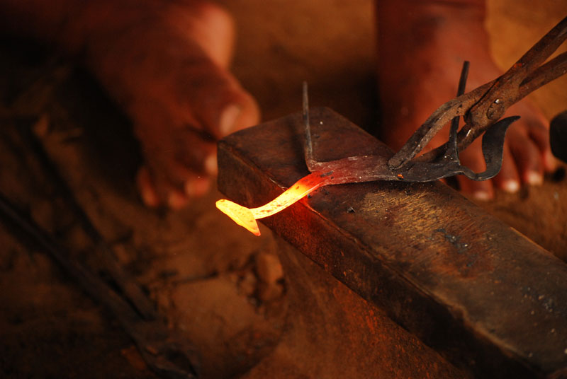 D'source Process | Wrought Iron Craft of Bastar | D'Source Digital ...