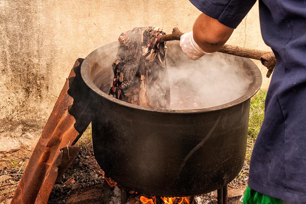 Dried cloth is boiled in water from 80 to 100 degree. col-sm-4